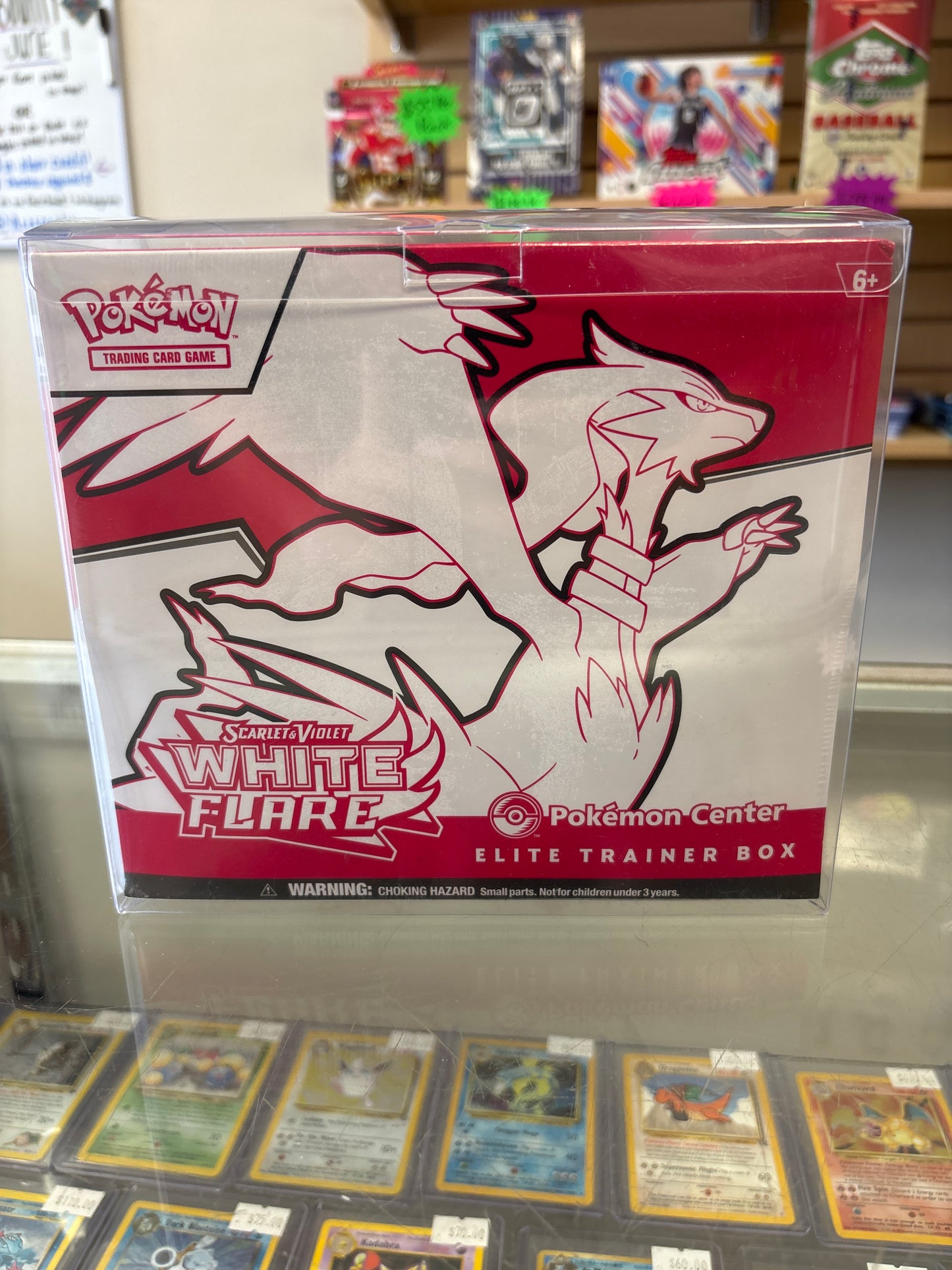 White Flare Pokemon Center Elite Trainer Box (Exclusive) - SV: White Flare (WHT)